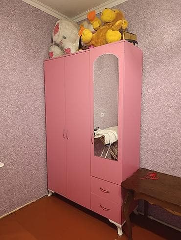 Qız üçün, Təknəfərlik çarpayı, Dolab