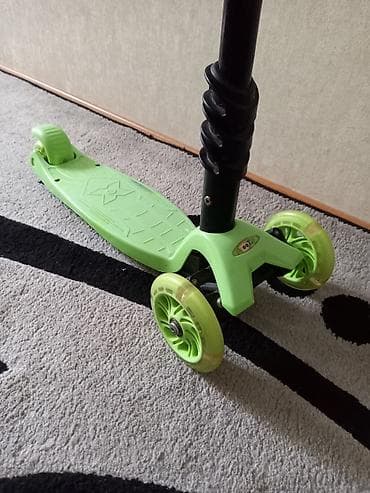 lada sukanı: Uşaq skuterinə dair elan - Model: 3 təkərli uşaq skuteri - Rəng: açıq — 3
