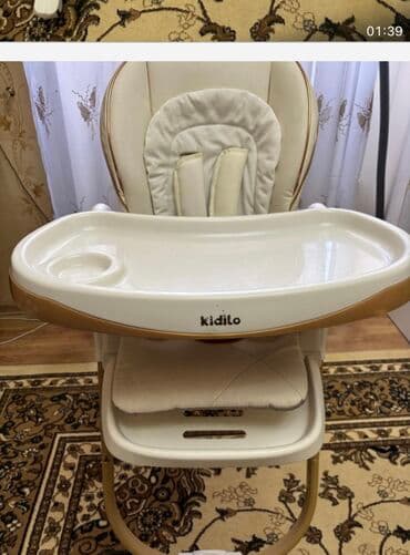 uşaq ucun yemek stolu: Tecili satilir. Ela veziyyet.Kidilo firma — 1