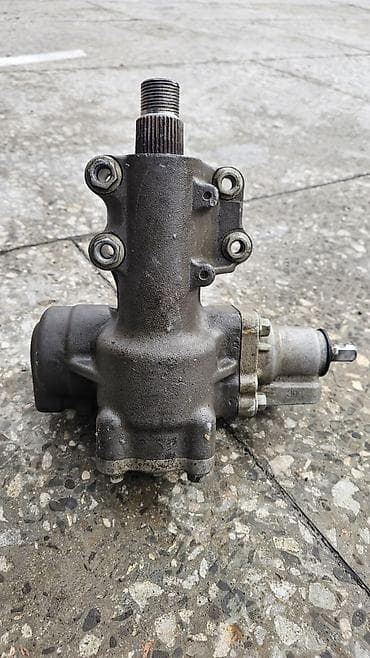 Детали коробки передач: Məhsul: jeep wrangler Hidravlik sükan reduktoru (sükan qutusu) — 5