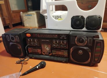 notbuklar ucuz: Bu şəkildəki maqnitofon *Super Sonic* markasına məxsus klassik — 2
