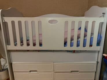 yas tortlari: Oğlan və qız üçün, Dördbucaq, Beşik, Matras ilə, Yellənmə mexanizmsiz — 2