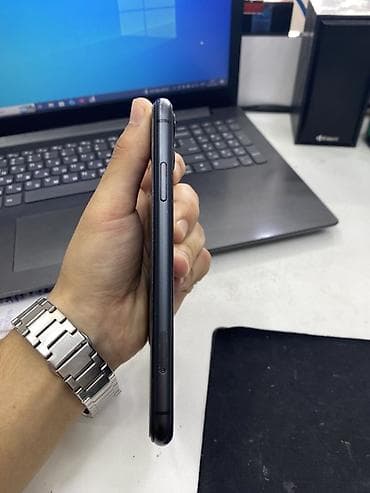 i̇pone 8 plus: IPhone 11, 128 GB, Qara — 5