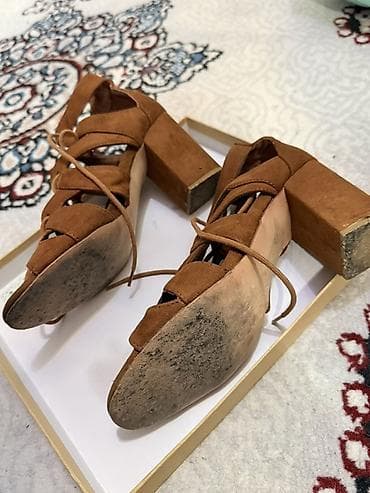 sendel: Ölçü: 39, rəng - Qəhvəyi, İşlənmiş — 2