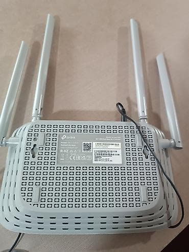 ipad 2: TP-Link Archer C50 (AC1200) Dual Band Wi‑Fi router - Model: Archer — 4
