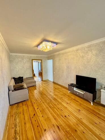 bakıxanov kiraye ev: Nizami rayonu 8 km qəsəbəsi Çobanzadə küçəsi Golden Rİng şadlıq — 3