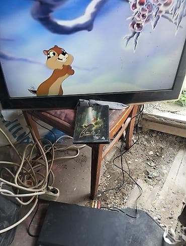 Смарт ТВ приставки: Б/у Телевизор Samsung LED экран 82" Самовывоз — 3