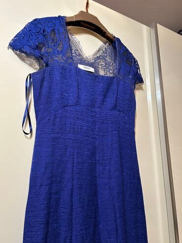 rus papağı: 15azn bessini dükandan baha alınıb. Nişanda geyilib — 3