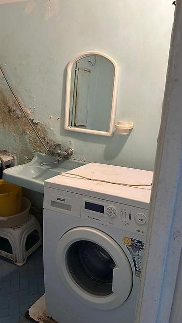 kire ev: Yeni Yasamal, 1 otaqlı, Yeni tikili, m. İnşaatçılar, 40 kv. m — 4