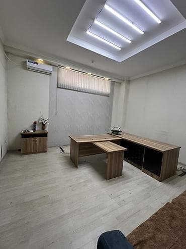 studiya: İcarəyə verilir: Qara Qarayev m yaxınlığı.Yol kənarında, çoxmərtəbəli — 3