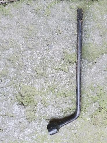 Maye divar kağızları: Universal təkər açarı / buji açarı kombinə alət - L‑formal dizayn — 3