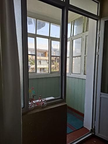 astara ev alqi satqisi: 2 otaqlı 2 balkonlu orta bulok məkdəbə diger iyaşe abyeklere yaxin — 3