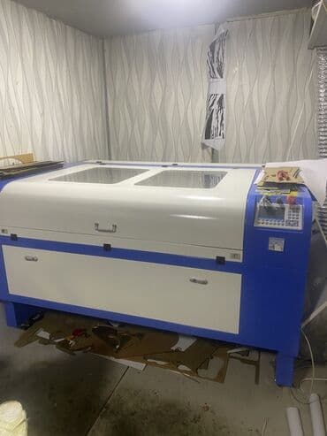 молдинг стекла: CO2 Lazer Kəsmə və Qəlibləmə Aparatı - Geniş formatlı — 1