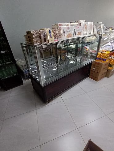 soyuducu satıram: Şüşə vitrinli soyuducu piştaxta - Ön və yan tərəfləri temperli — 3