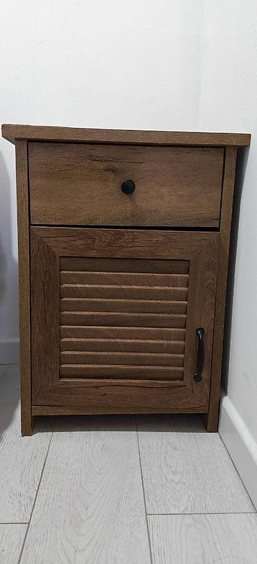 dolab 2 ci el: Tubuçka dolab 42/49 ölçü jyk dan alınıb — 1