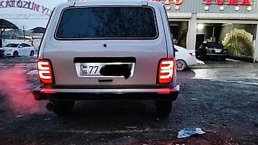 vaz 2107 kreditle satisi: VAZ (LADA) 4x4 Niva: 1.7 l | 2012 il 578000 km Ofrouder/SUV — 6