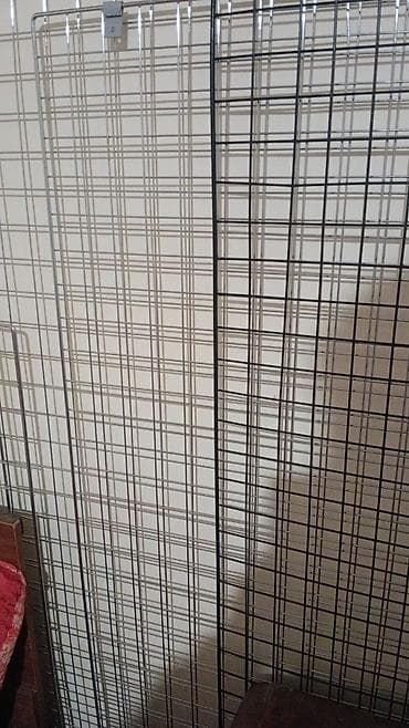 Ticarət üçün metal “gridwall” şəbəkə panelləri və asqı dəstləri