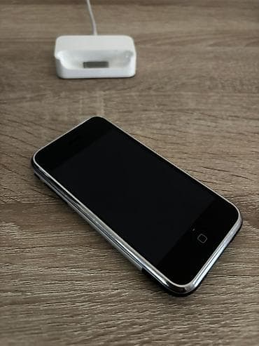 80 gb hard disk: IPhone 3G, 16 GB — 2