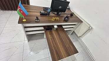 komputer masası: Ofis mebel dəsti – L formalı və əlavə köməkçi masa ilə + 2 qonaq — 6