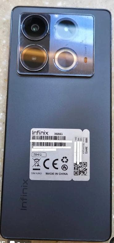 nintendo switch lite 100$: Infinix Hot 40, 256 GB, rəng - Qara, Sensor — 3