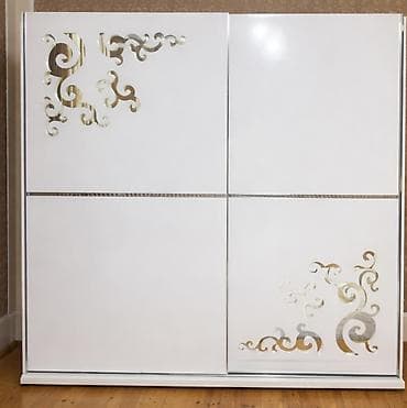 Ağ rəngli yataq otağı mebel dəsti - Şkaf: sürgülü qapılar, parlaq ağ — 2