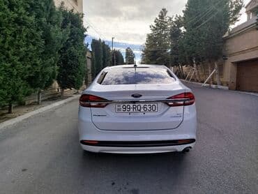 c klass mersedes: Ford Fusion: 2 l | 2018 il 502503369 km Sedan — 13