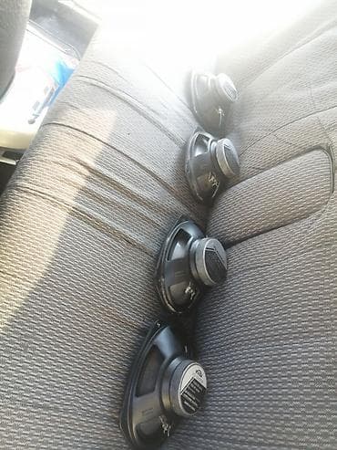 maqnitola satilir: Avtomobil üçün 4 ədəd oval akustik dinamika dəsti. - Brend/model — 2