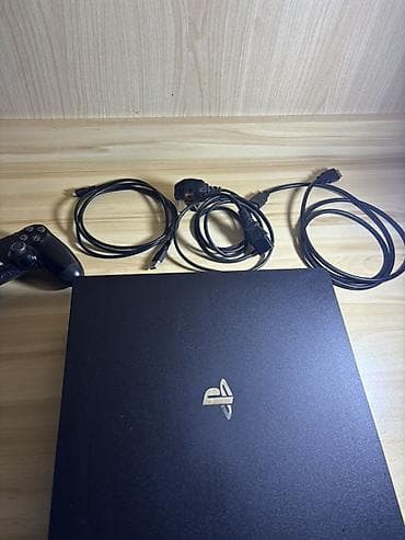 harddisk kabel: PlayStation 4 Pro (PS4 Pro) oyun konsolu Xüsusiyyətlər: - 4K uyğun — 4