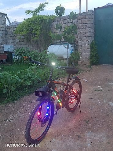 velosiped kameri: Salam, heç bir problemi yoxdur, hər şey üstündə verilir, Dang Dang — 2