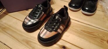 детские туфли с перфорацией: Кроссовки, Унисекс, 25, Burberry — 1