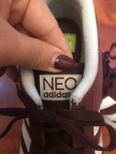 Ayaqqabılar: Adidas Orginaldi Yaxwi veziyetdedi 20 manat — 4