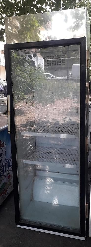 Vitrin soyuducu 330azn satılır. Ünvan Əhmədli (fidan 2) 8716