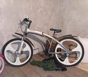 CD, DVD disklər və kassetlər: İşlənmiş Şəhər velosipedi 26", sürətlərin sayı: 21 — 3