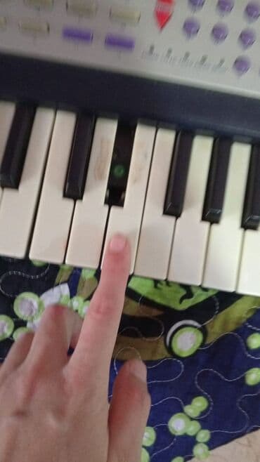 sintezator va 7: Endirim edildi ❌ Sintezator 20 azn Tam islek veziyyetdedir Tek — 1