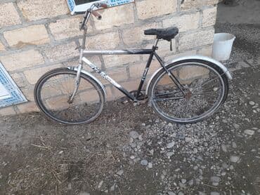 аренда дачи с бассейном: Городской велосипед 28", скоростей: 1 — 2
