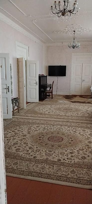 kirə evlər: 7 otaqlı, 350 kv. m, Orta təmir — 8