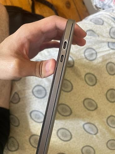 macbook m4 air: Apple MacBook Pro 13” 2019, Touch Bar satılır. Kompüter yaxşı işləyir — 4