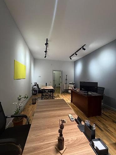 kreditle drel: İcarəyə verilir 1 otaqlı ofis 30 m², Nizami m. Daha 7 şəklə bax — 2