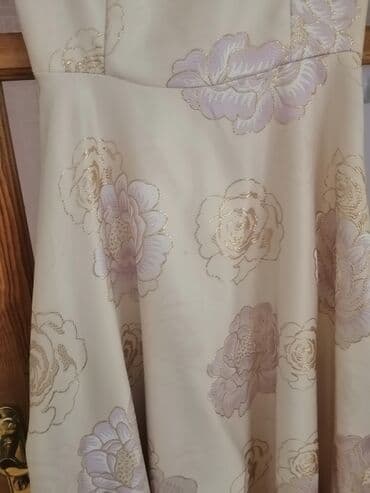 красивые платья на прокат в баку: 150 manata alınıb. 1 dəfə geyilib Toy nişan və ziyafət geyimi — 2