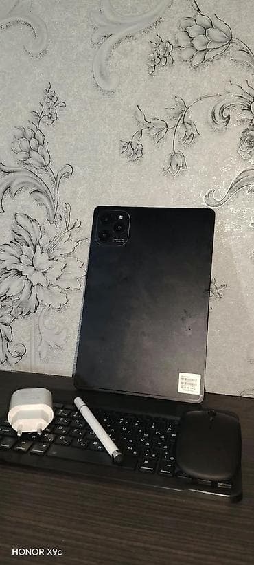 iphone 12 black: Planşet + aksesuarlar dəsti Xüsusiyyətlər və komplekt: - Arxa hissədə — 1