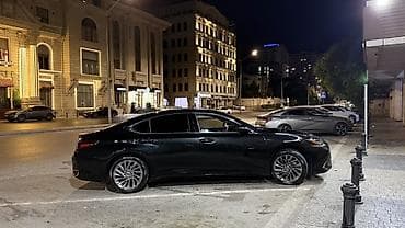 eylec diski: Lexus ES üçün orijinal 18 düymlük yüngül lehimli disklər və Kumho — 2