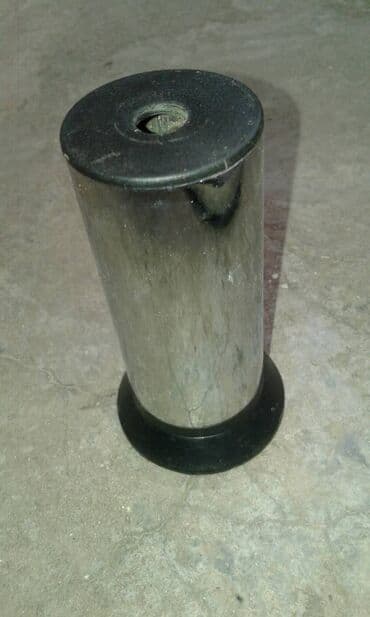 резные ножки для мебели: Mebel masalar üçün dəmir ayaqlar satılır. Biri 5 manat. 2 ədəd var — 3