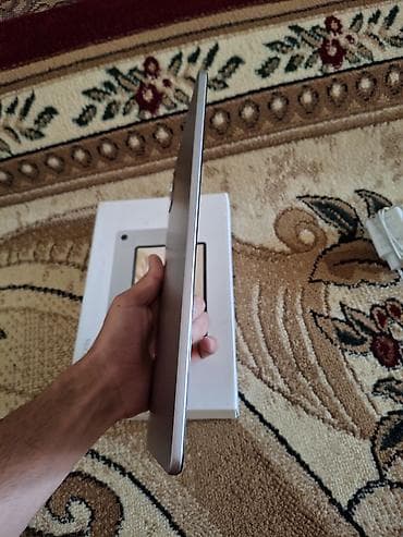 ipad 2: Planşet ümumi üst üstə 2 gündən az işlənib.Bütün funksiyalarınınvə — 2