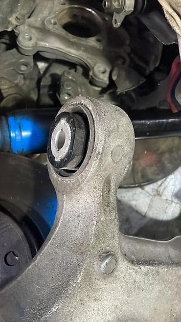 polsa masin bazari: Ford 5 Seriyası F10/F11, Orijinal — 3