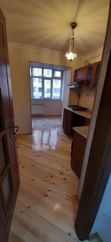 ağ şeher evler: Bakı, 2 otaqlı, Köhnə tikili, m. Neftçilər, 60 kv. m — 18