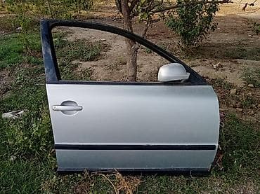 gence restoranlar: Sol ön, Volkswagen passat b5, 1999 il, ABŞ, Ünvandan götürmə — 3