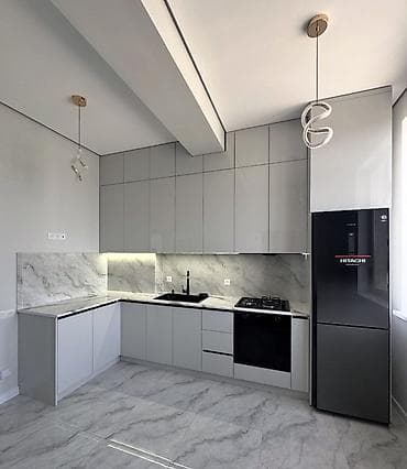 maskura nedir: Mətbəx mebel dəsti – müasir “L” planlama, bozumtul yüksək parlaq — 2