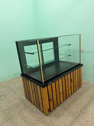 Soyuducu avadanlığı: Vitrin tipli soyuducu/kondi̇ter piştaxtası - Qara metal karkaslı, ön — 4