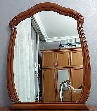 Güzgü Masaüstü, Makiyaj üçün, Naxışlı