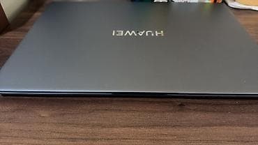 ssd 128gb: Huawei MateBook D 16 (Model: MCLF-X) Operativ yaddaş (RAM): 8 GB — 2